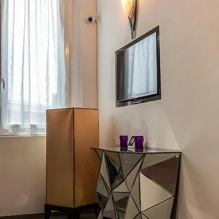 Casa Gardenia -affittacamere 4*