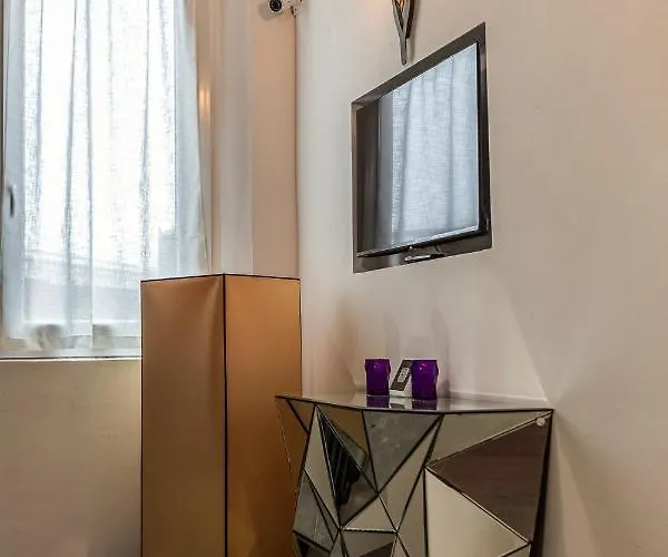 Casa Gardenia -affittacamere 4*